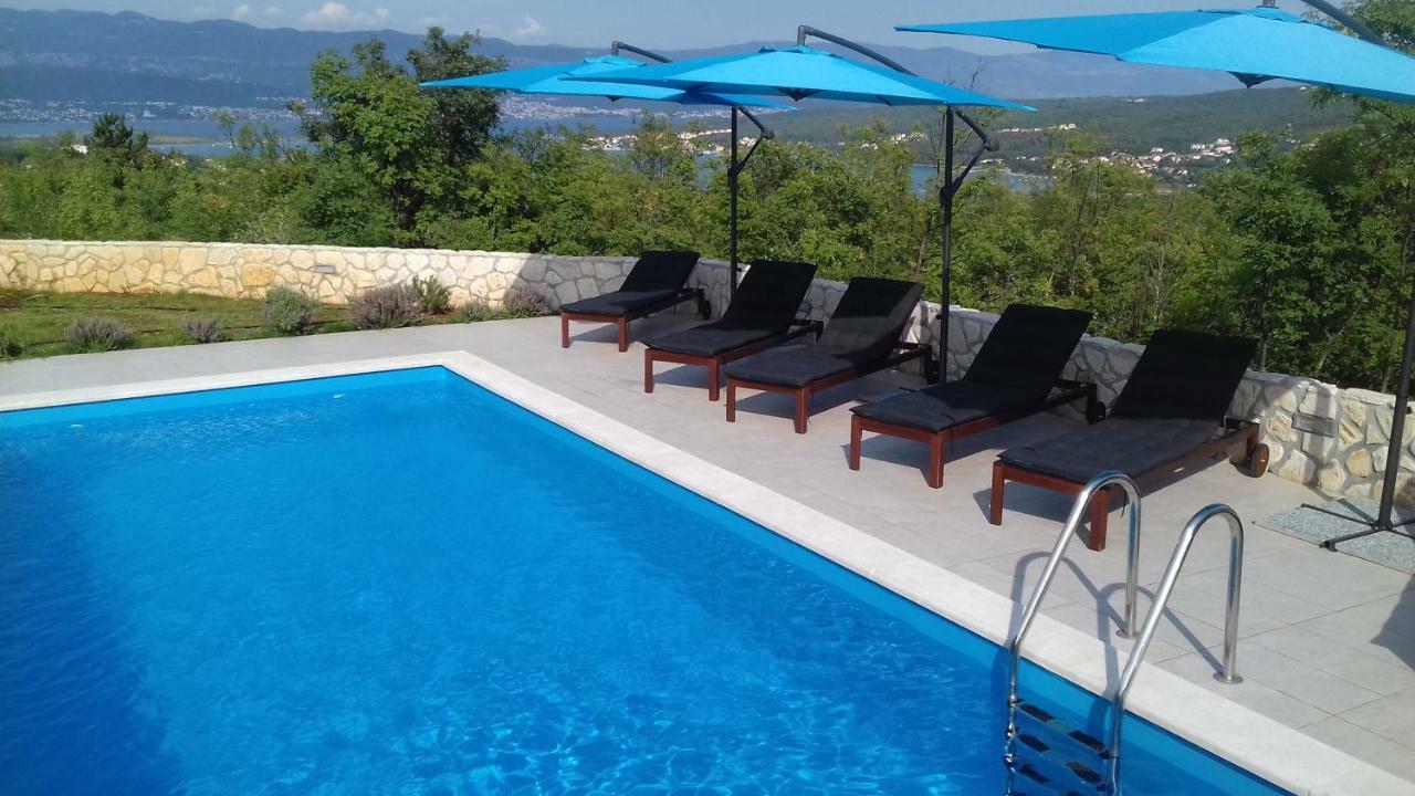 Villa Dora Suzan Bagian luar foto